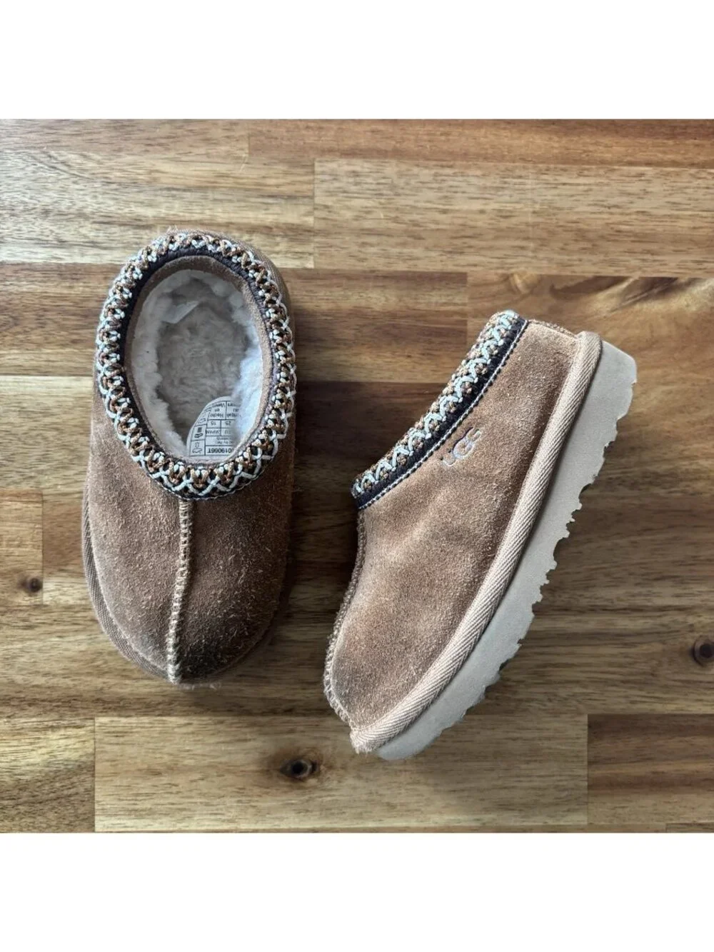 UGG Tasman II Slippers Toddler Size 9 Shoes Chestnut Suede Slip On Minimalist